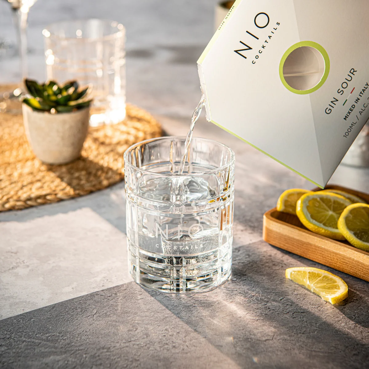 COCKTAIL GIN SOUR - Image 3