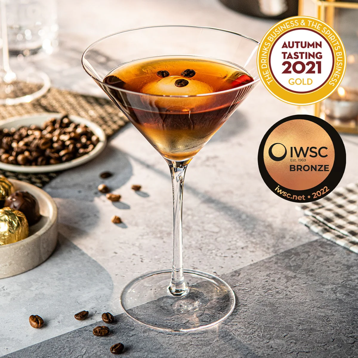 Kit ‘Serve the Moment’: 9 cocktail + 2 bicchieri e uno stampo ghiaccio in OMAGGIO - Image 3